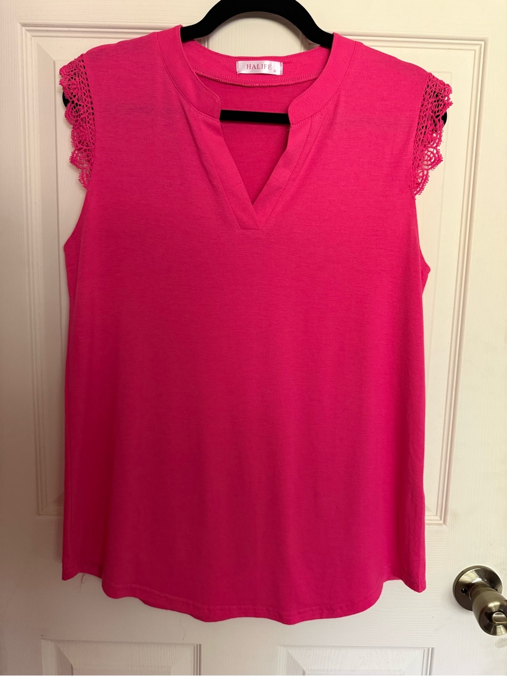 Halife Fuchsia Lace Cap Sleeve Tunic Top | Medium